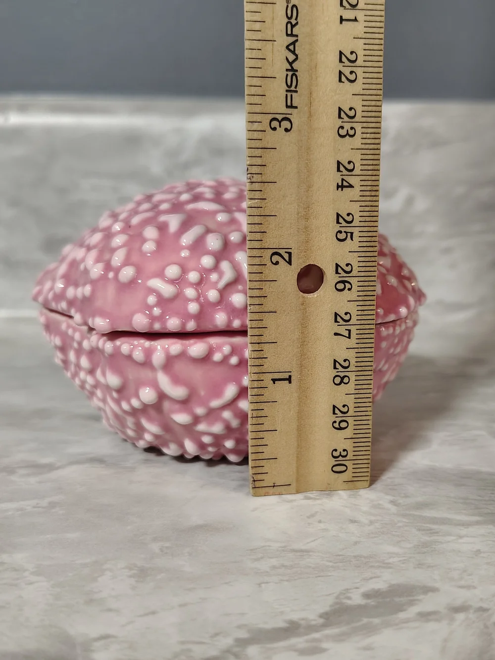 Vintage Ceramic Seashell beautiful unique